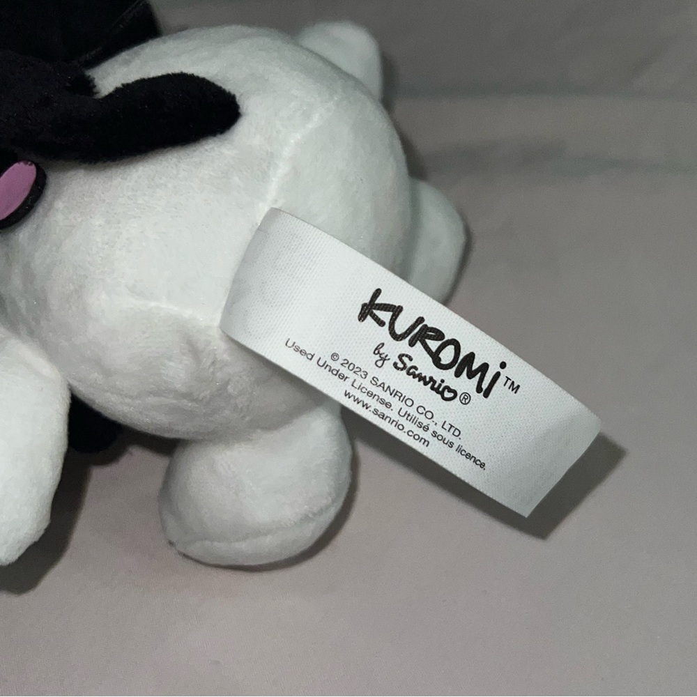 Kuromi plushie - Picture 4 of 4